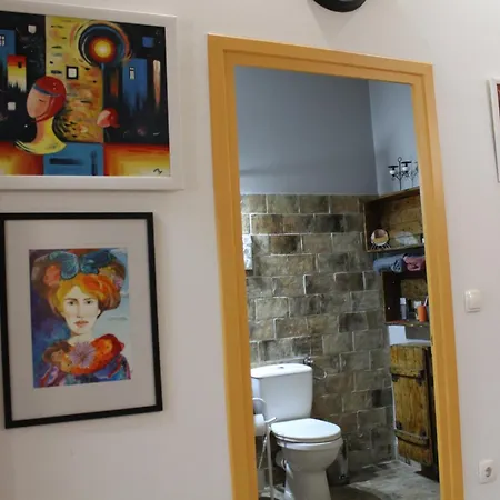 Art Vendeghaz